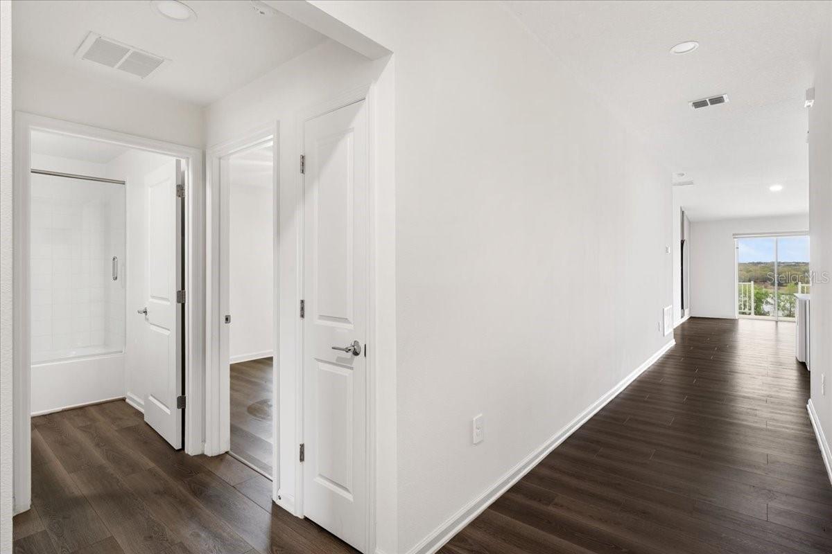 BELLEVUE AT ESTATES - Residential