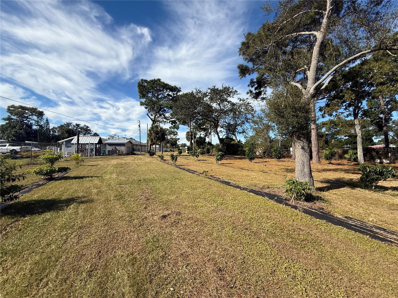 INDIAN RIVER ESTATES VILLAS UNREC PART OF LOT 4 AS - Residential