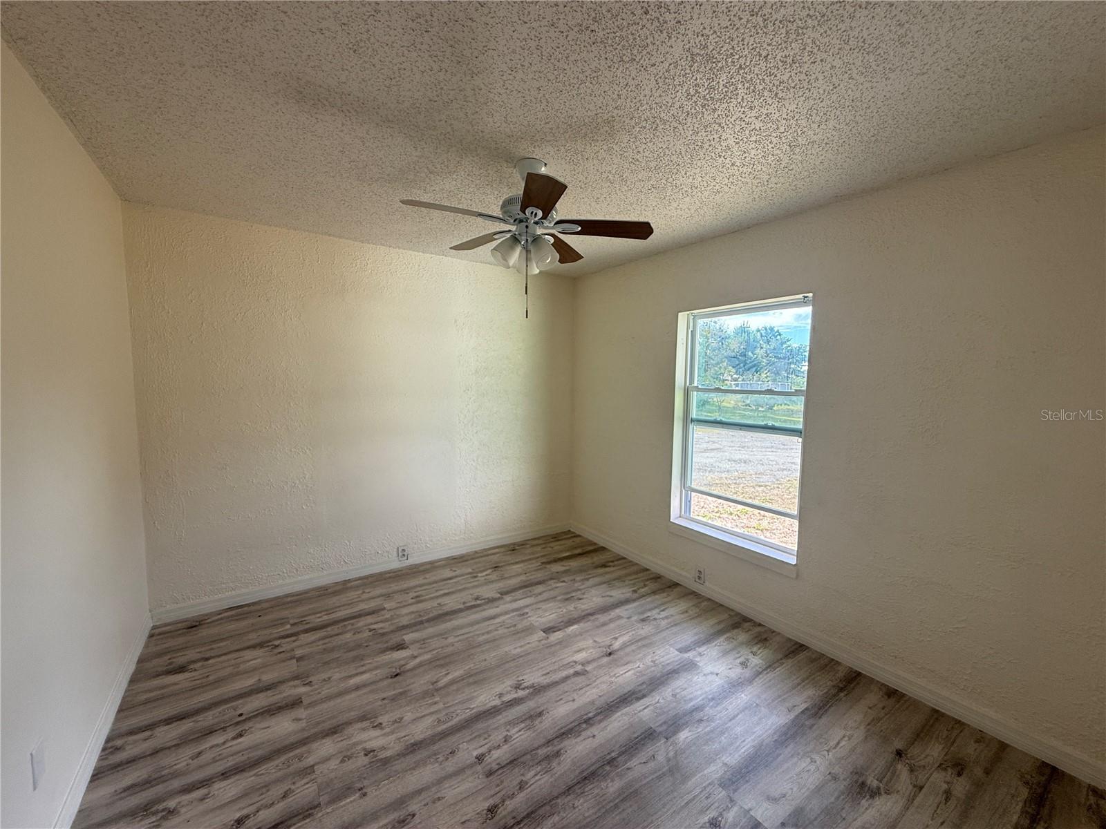 INDIAN RIVER ESTATES VILLAS UNREC PART OF LOT 4 AS - Residential