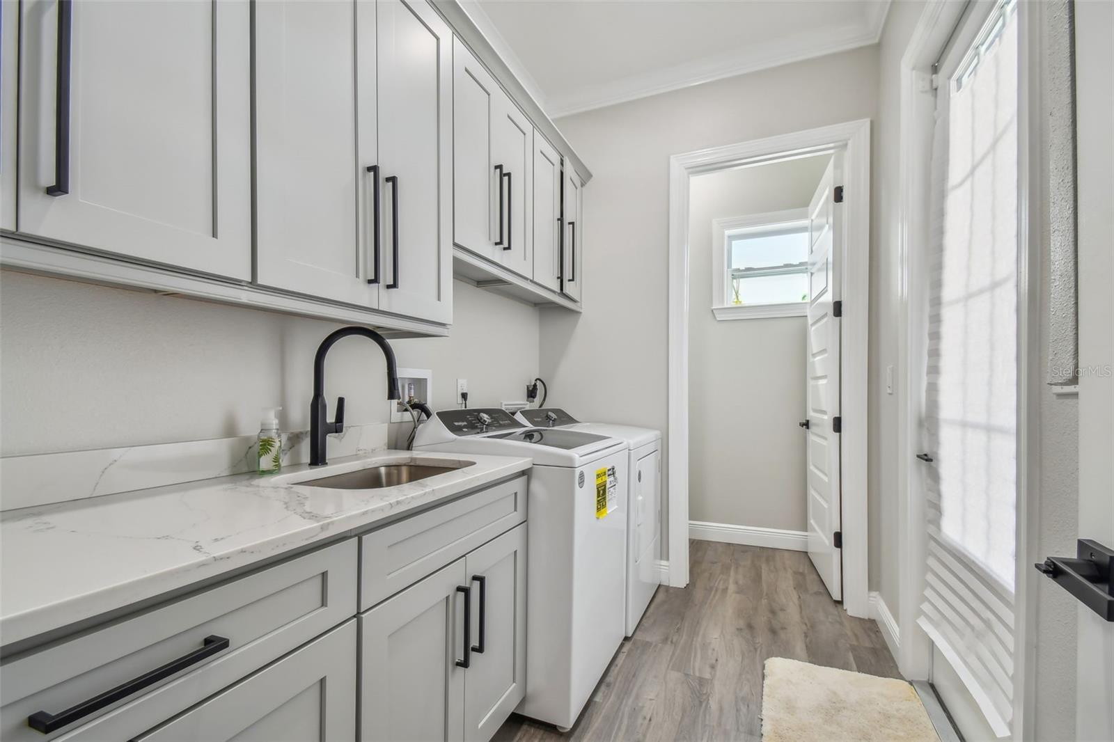 WEST CENTRAL AVE - Residential Lease