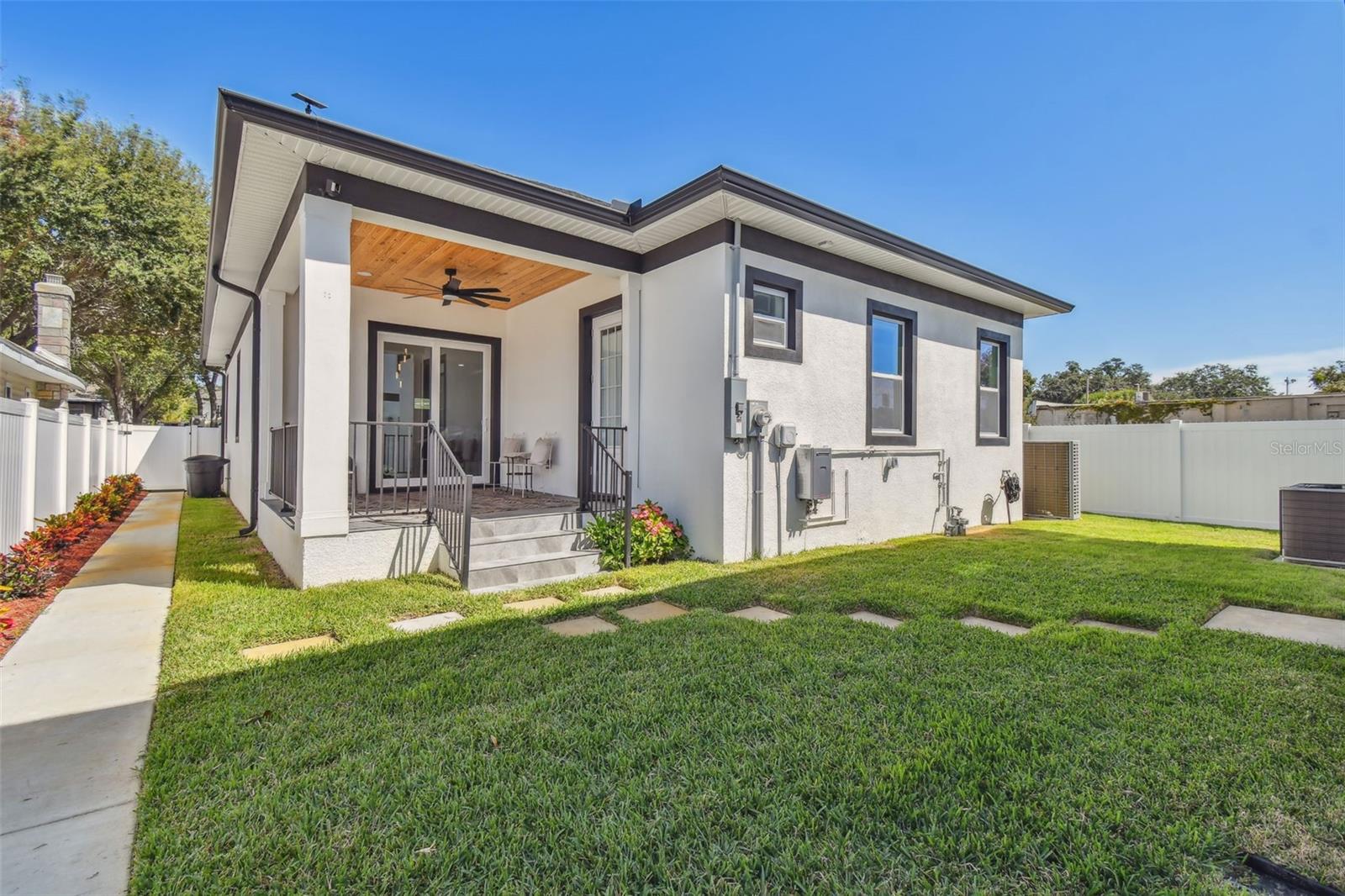 WEST CENTRAL AVE - Residential Lease