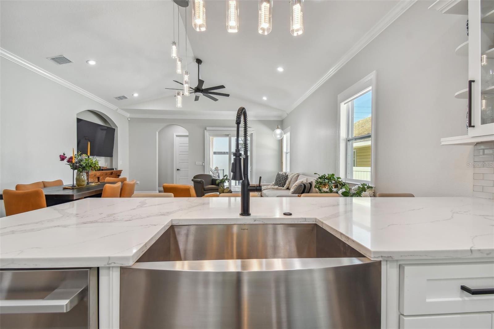 WEST CENTRAL AVE - Residential Lease