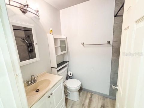 Tiny photo for 121 E Pine St, Howey In The Hills, FL 34737 (MLS # G5112224)