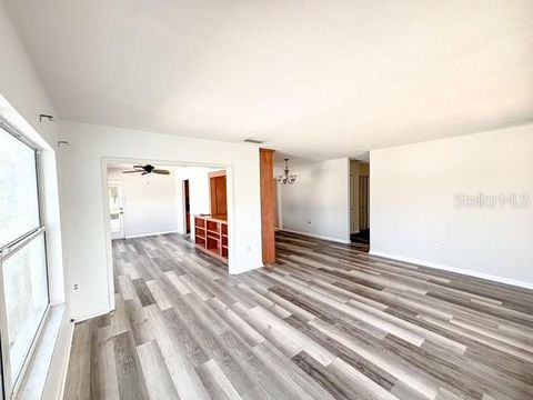 Tiny photo for 121 E Pine St, Howey In The Hills, FL 34737 (MLS # G5112224)