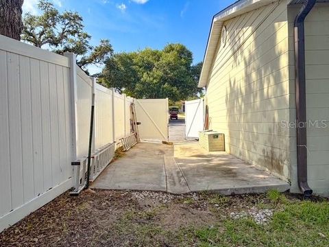 Tiny photo for 121 E Pine St, Howey In The Hills, FL 34737 (MLS # G5112224)
