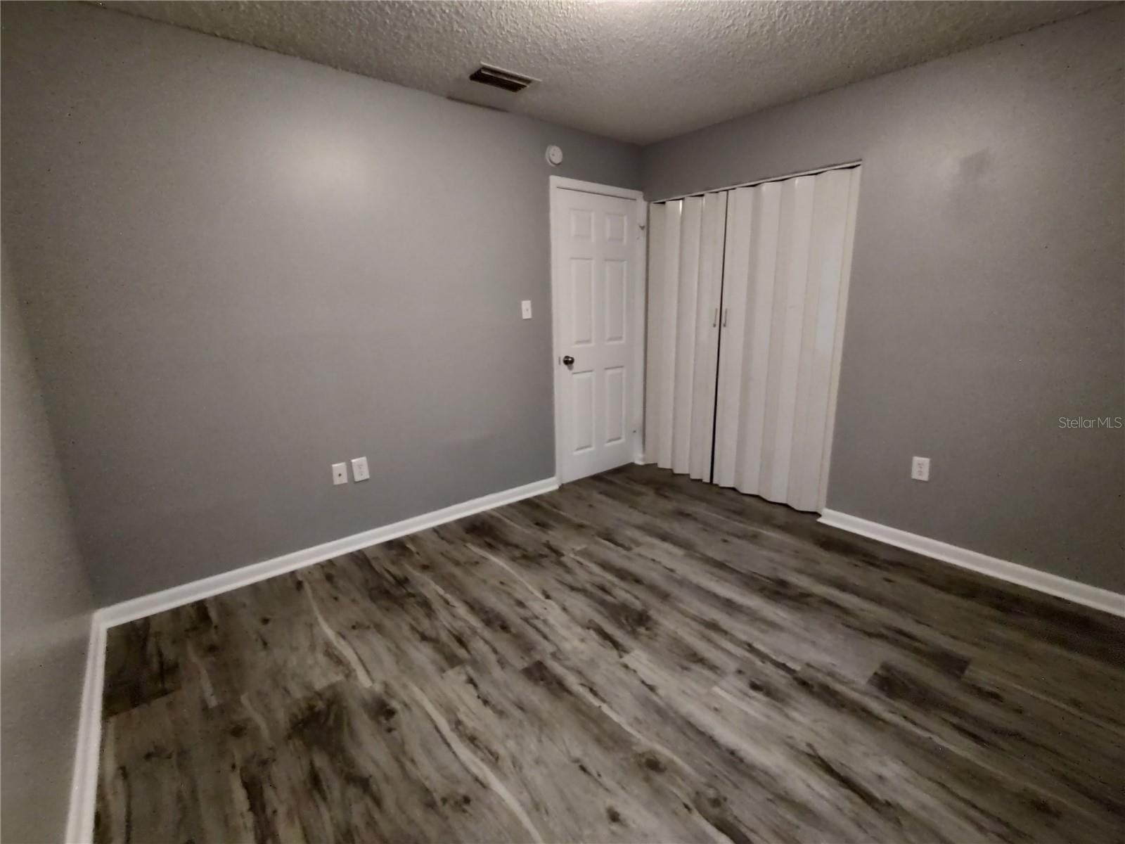 EDWARDS NEWTOWN ADD/LEESBURG - Residential Lease