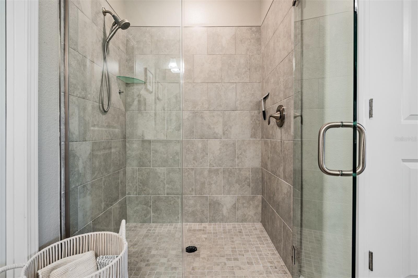 MIRADA ACTIVE ADULT - Residential