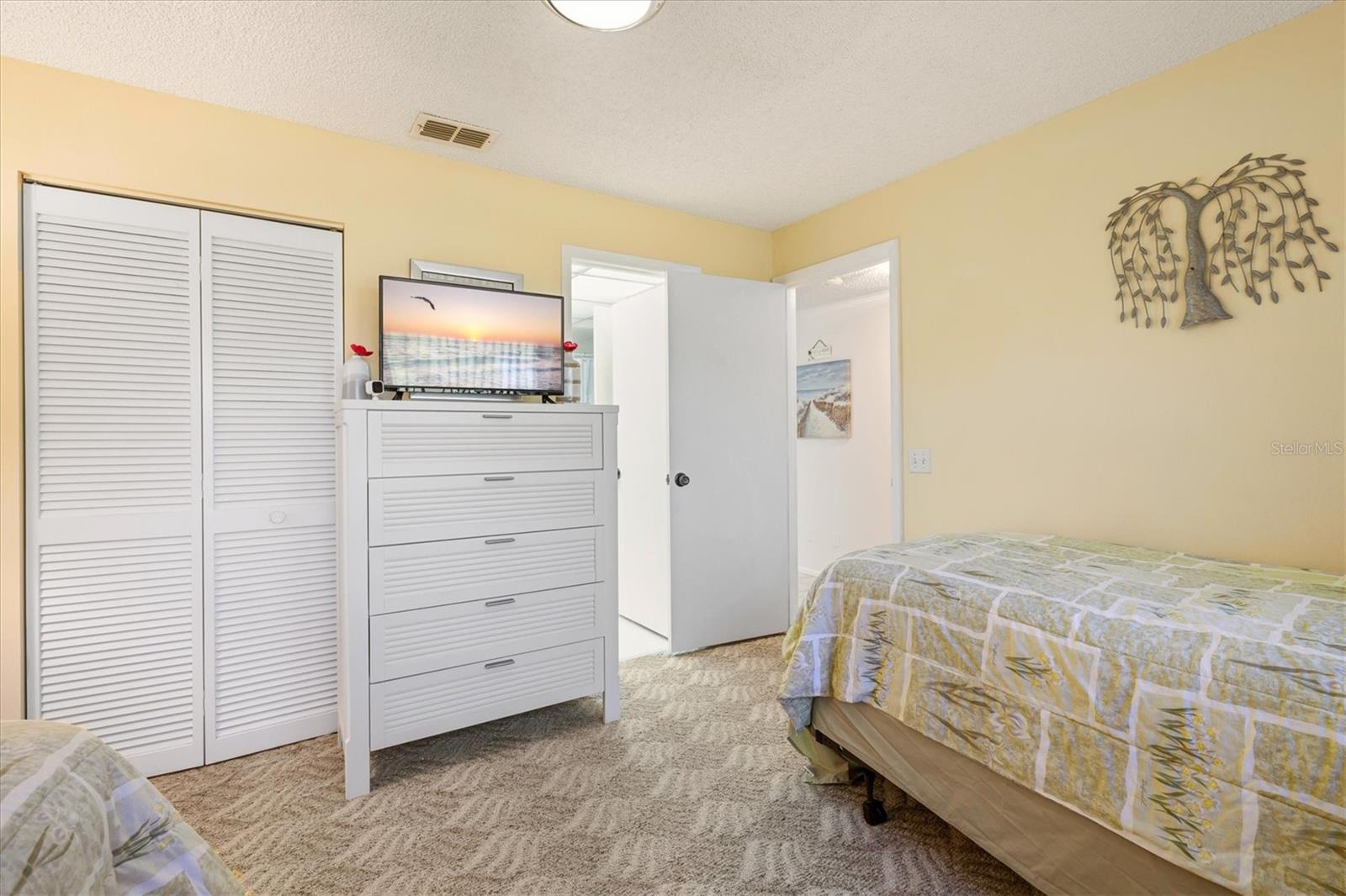 MEADOWCROFT SOUTH - Residential