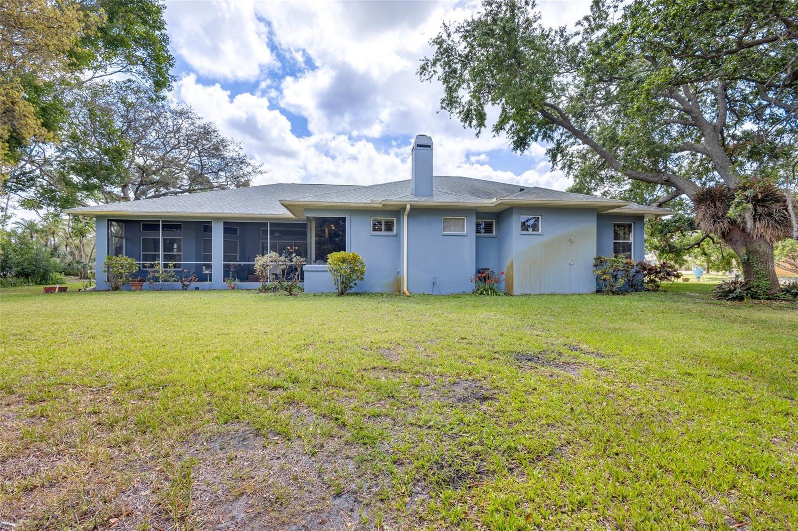 WHITFIELD ESTATES BLKS 55-63 - Residential