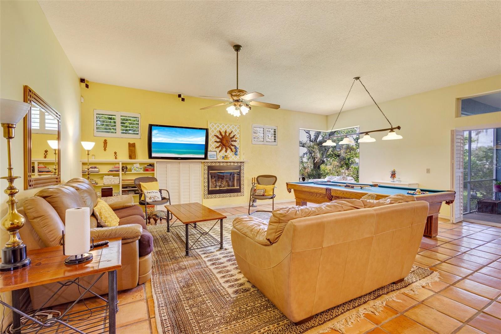 WHITFIELD ESTATES BLKS 55-63 - Residential