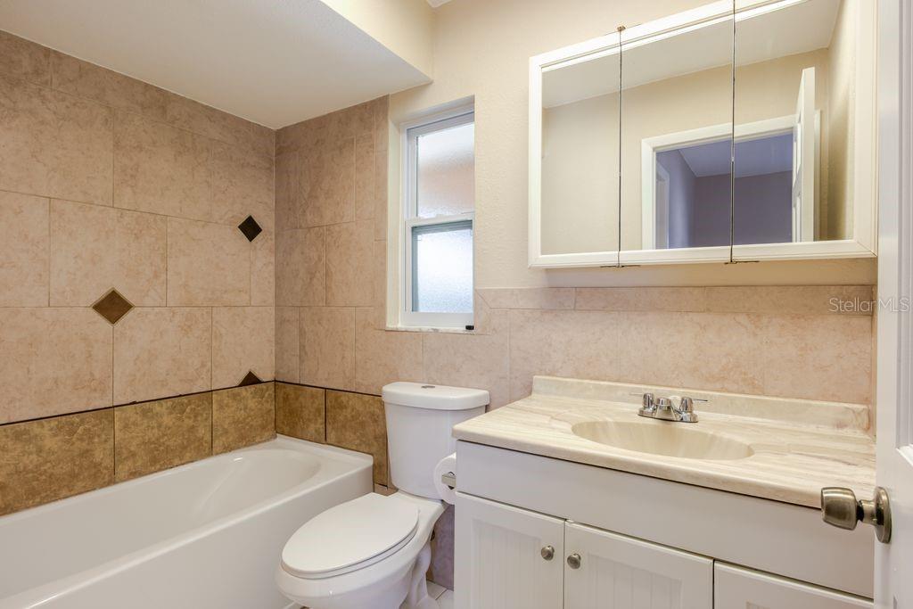 HARBOR PALMS-UNIT FIVE - Residential