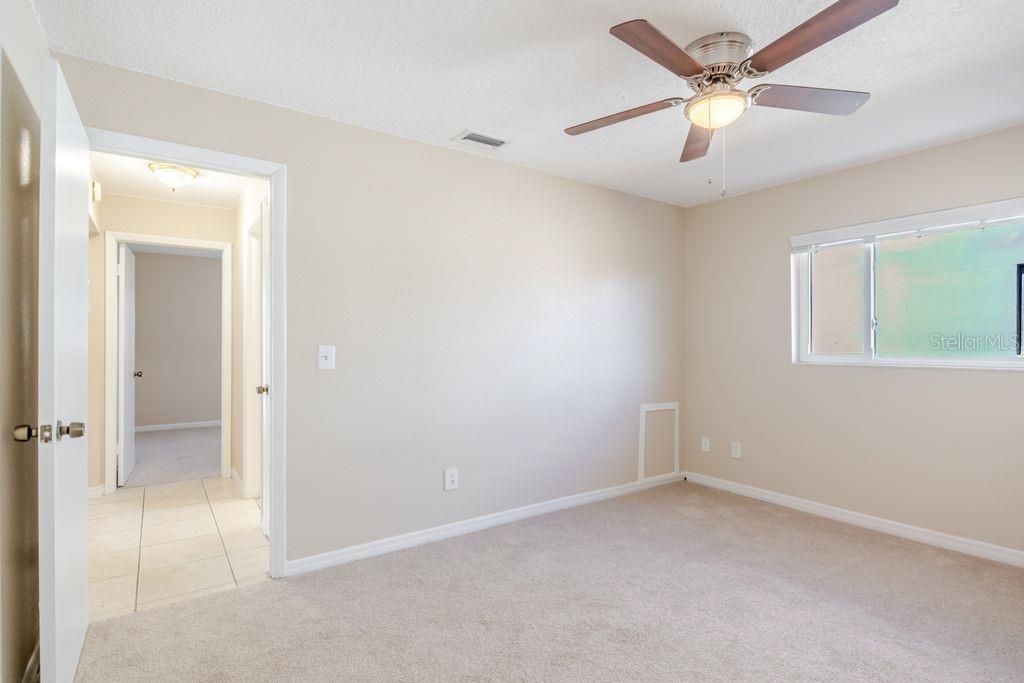 HARBOR PALMS-UNIT FIVE - Residential