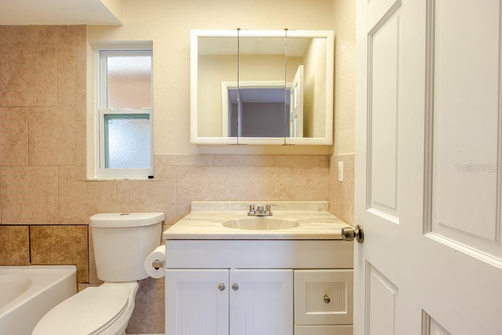 HARBOR PALMS-UNIT FIVE - Residential