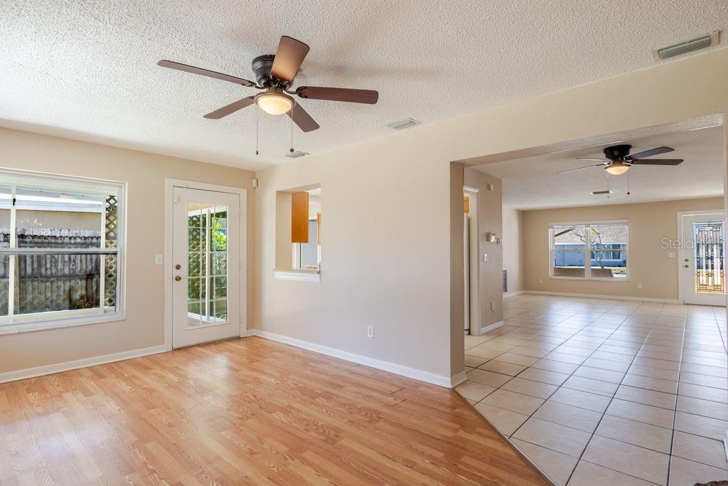 HARBOR PALMS-UNIT FIVE - Residential