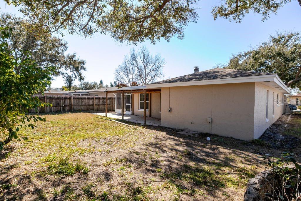 HARBOR PALMS-UNIT FIVE - Residential