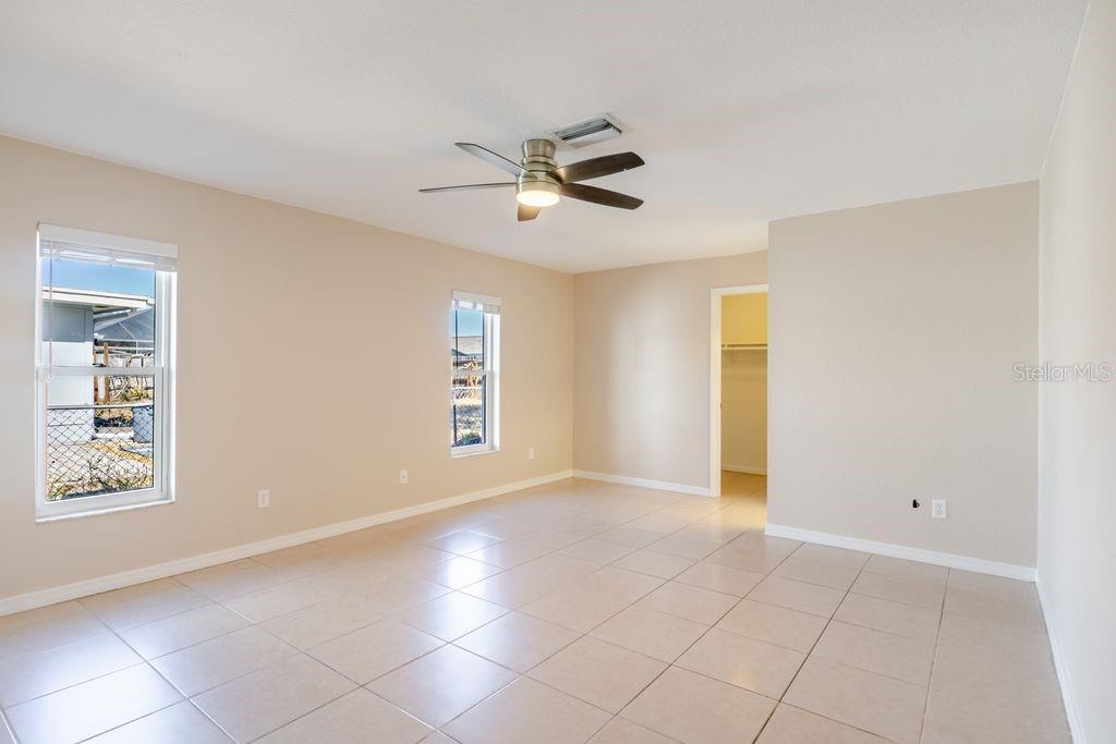 HARBOR PALMS-UNIT FIVE - Residential