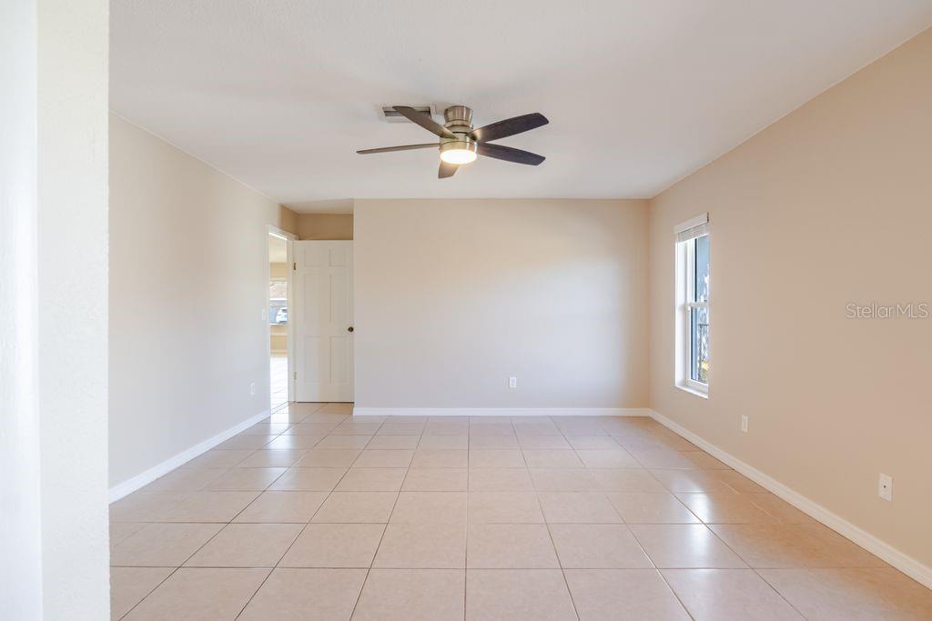 HARBOR PALMS-UNIT FIVE - Residential