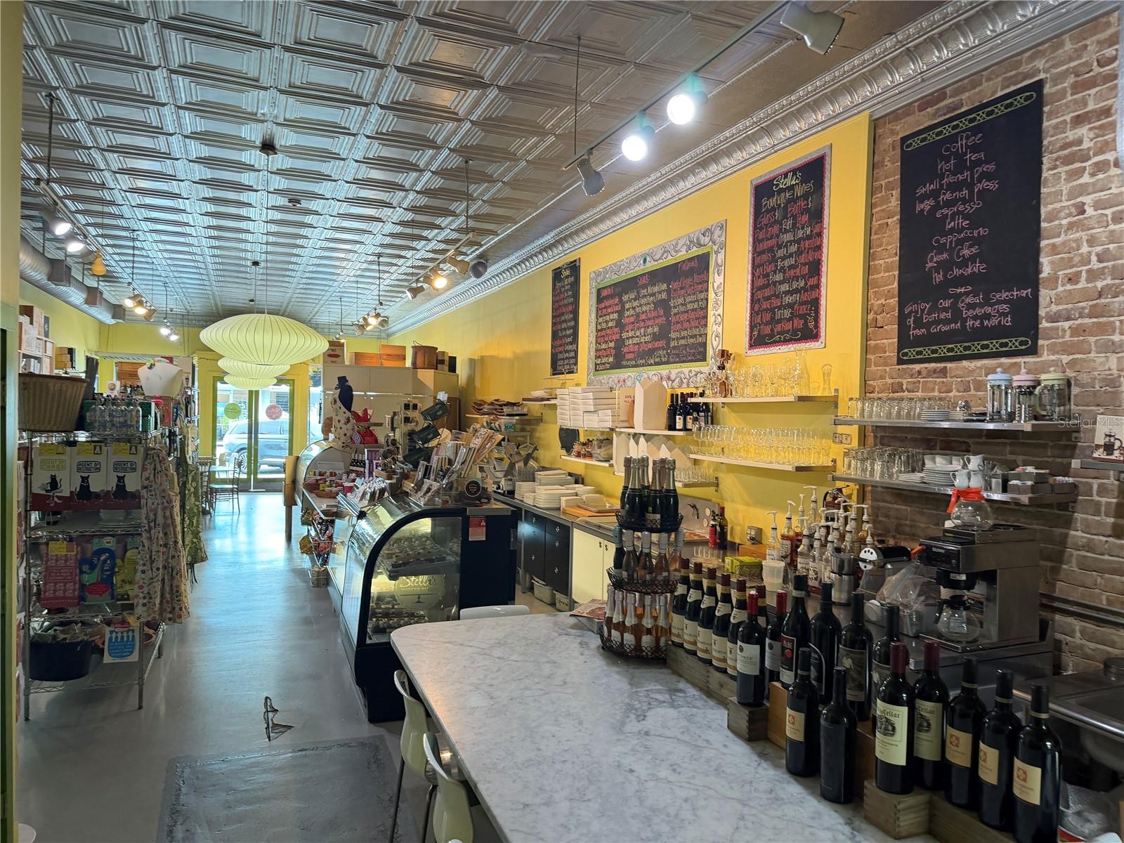 20 SW BROADWAY STREET A