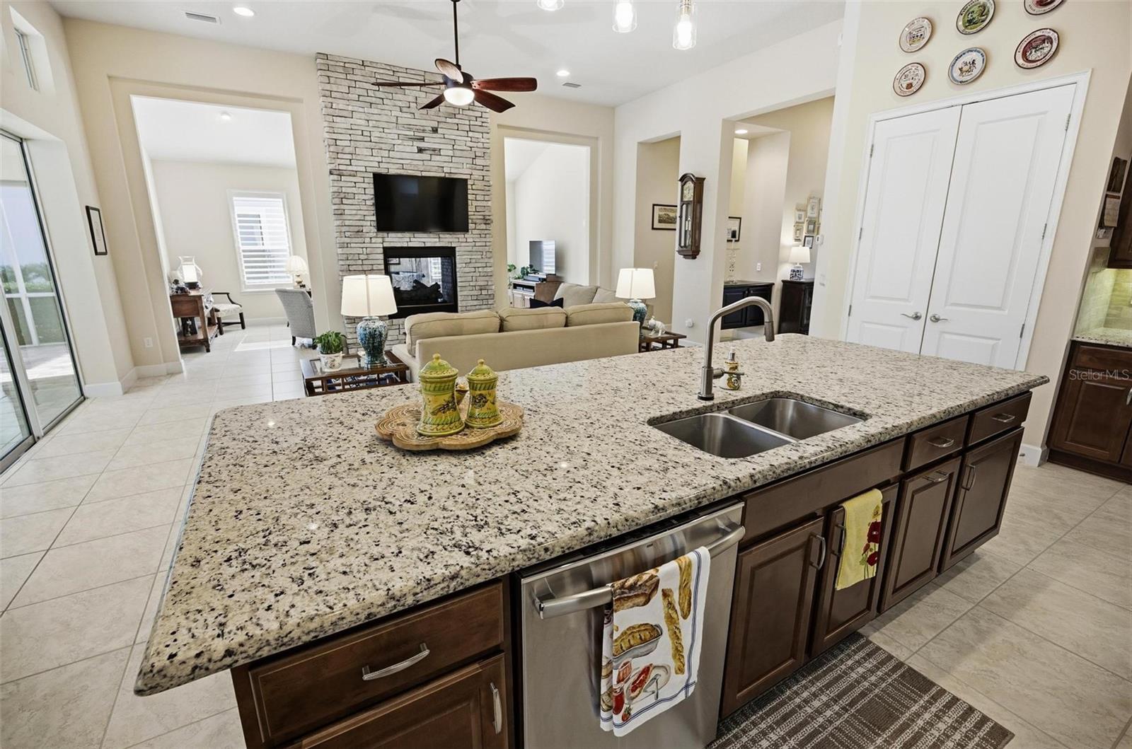 PLANTATION BAY PH 01A UNIT 01-6 - Residential