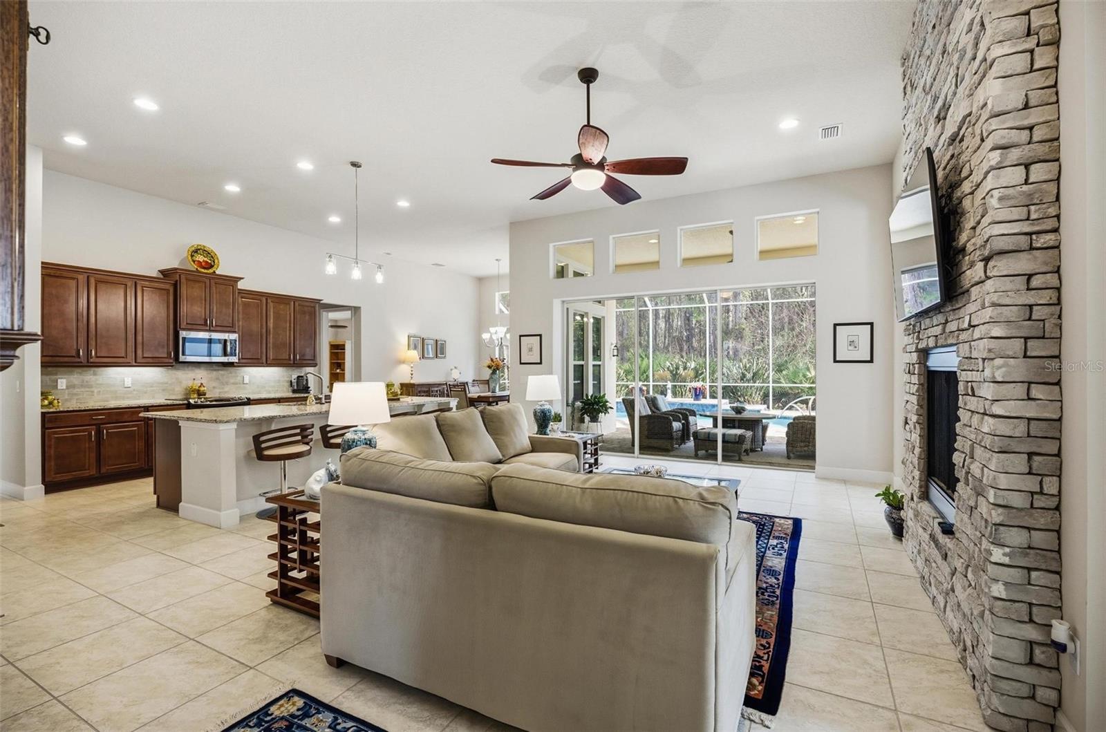 PLANTATION BAY PH 01A UNIT 01-6 - Residential