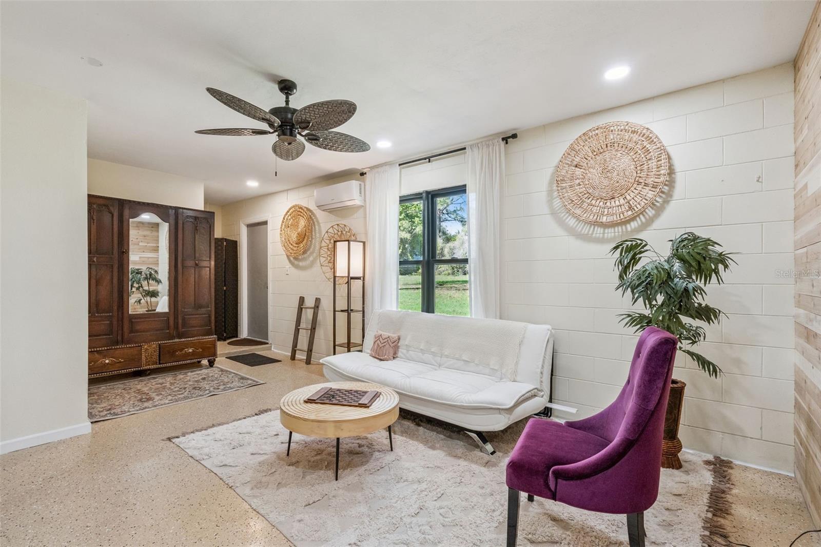 VINOLA GARDENS - Residential