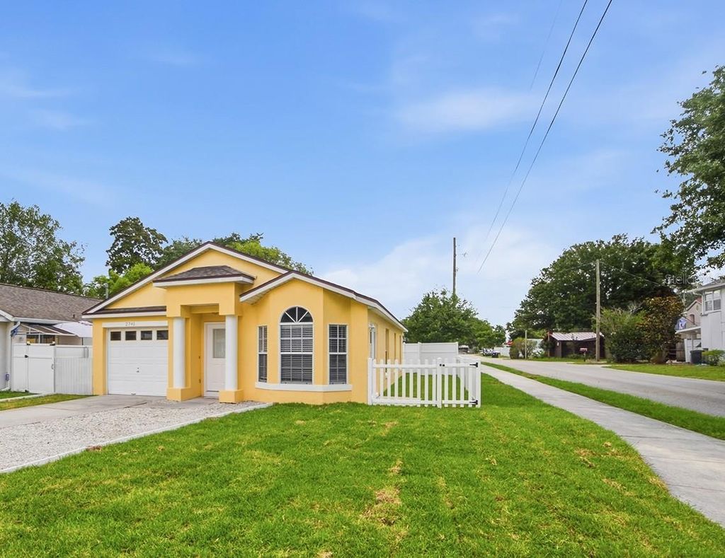 Photo of 2741 S Brown Avenue, Orlando, FL 32806 (MLS # G5112374)