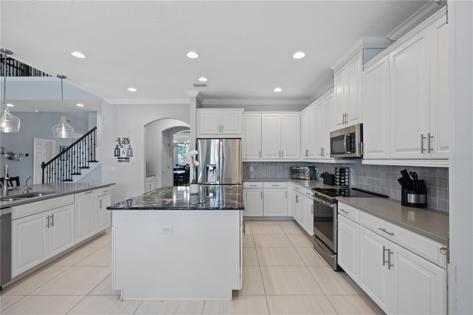 SOUTHERN OAKS PH TWO - Residential