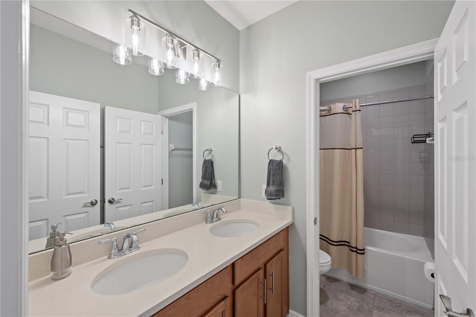 SOUTHERN OAKS PH TWO - Residential