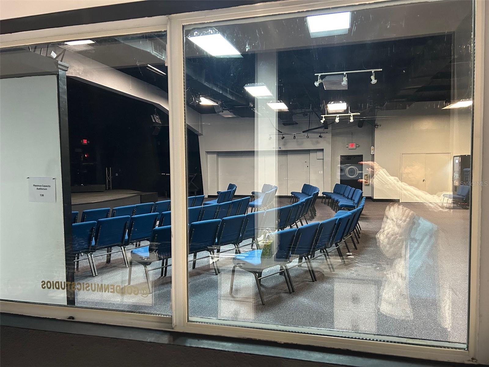 IRLO O BRONSONS SUB - Commercial Lease