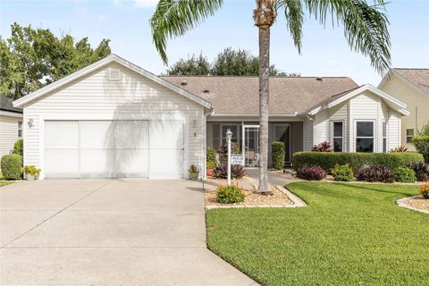 Photo of 16838 SE 93rd Cuthbert Circle, The Villages, FL 32162 (MLS # G5102611)