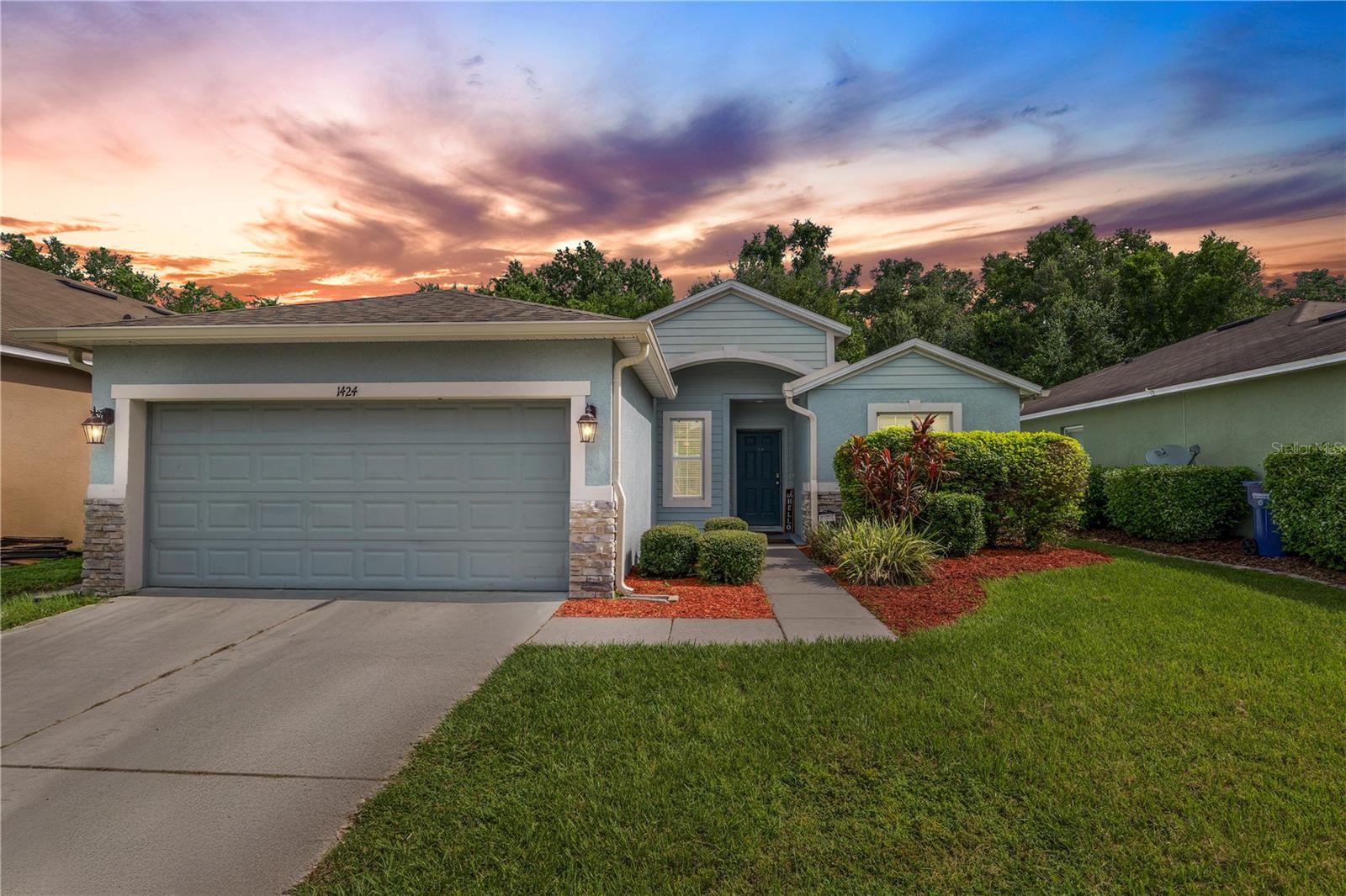 Welcome to this charming 3 bedroom, 2 bath home built in 2014, offering almost 1600 sq. ft. of comfortable living space in the heart of Winter Haven. Perfectly located just minutes from Legoland and with convenient access to both Orlando and Tampa, this home is ideal for those seeking both comfort and convenience.
From the moment you arrive, you’ll notice the excellent curb appeal with well-maintained landscaping and a fully fenced backyard with durable vinyl fencing, perfect for privacy, pets, or entertaining. Inside, the spacious layout features an inviting living area and a beautifully appointed kitchen with stainless steel appliances.
The primary suite includes a recently updated master shower, adding a touch of modern style and comfort. Additional highlights include a two-car garage, ample natural light throughout, and move-in-ready condition.
This home truly has it all, style, location, and value, and is ready to welcome its next proud homeowner!