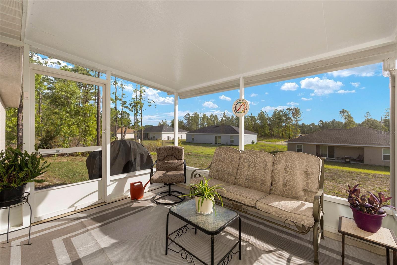 MARION OAKS - Residential