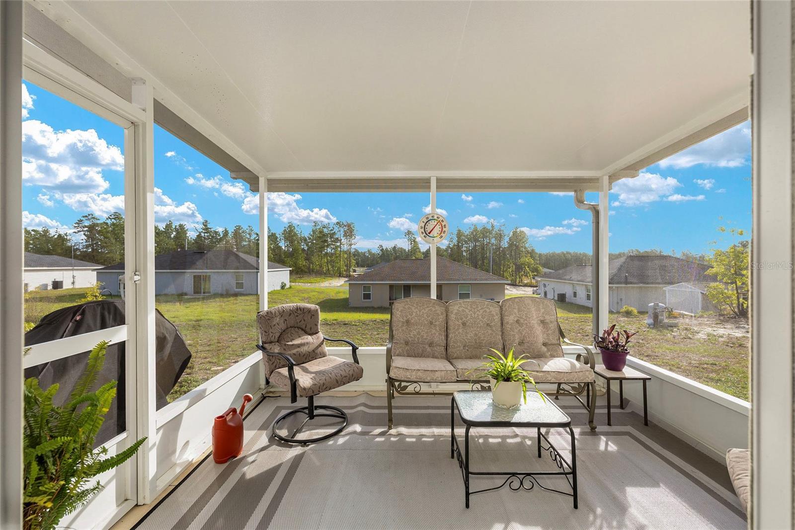 MARION OAKS - Residential