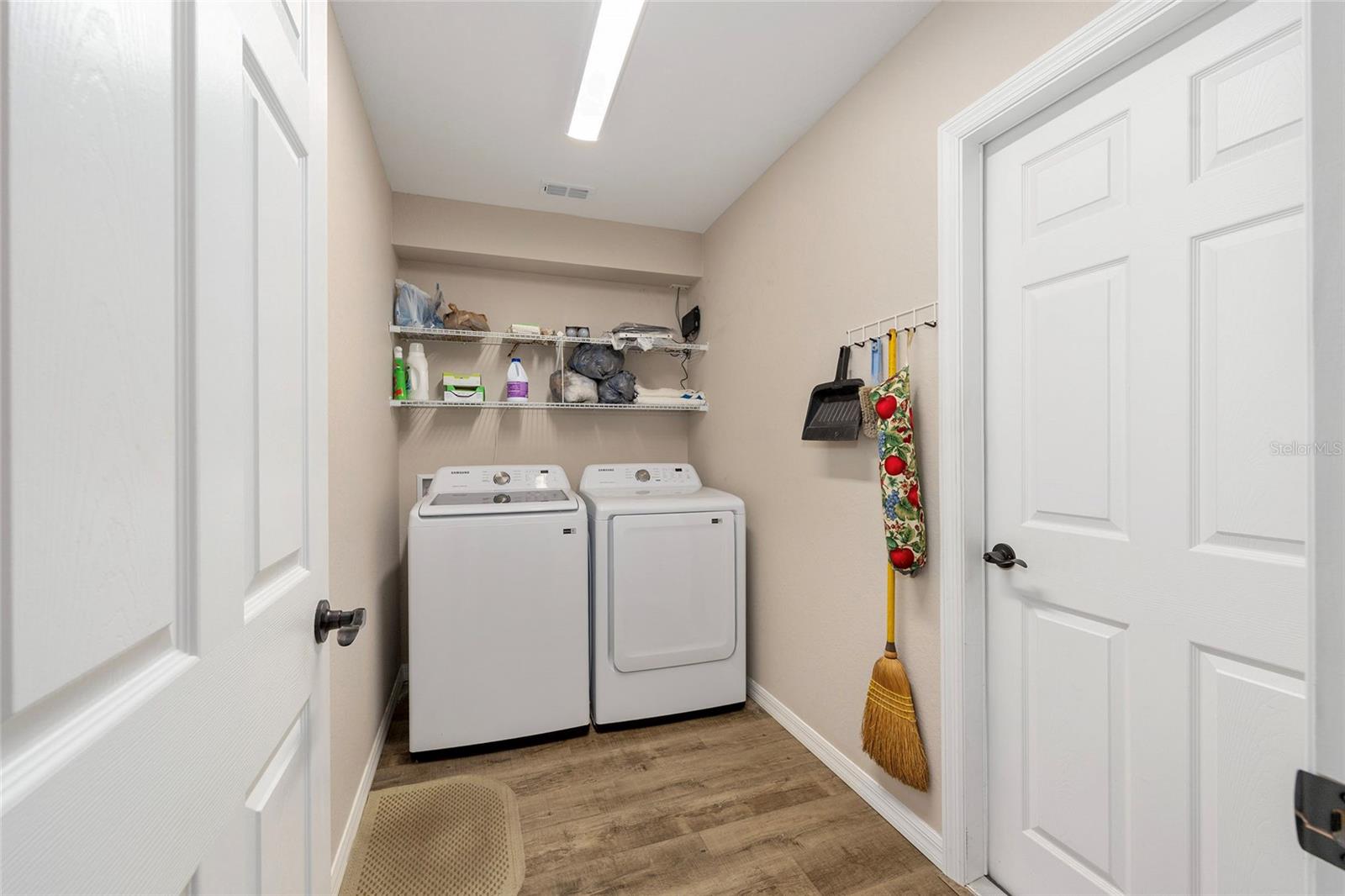 MARION OAKS - Residential