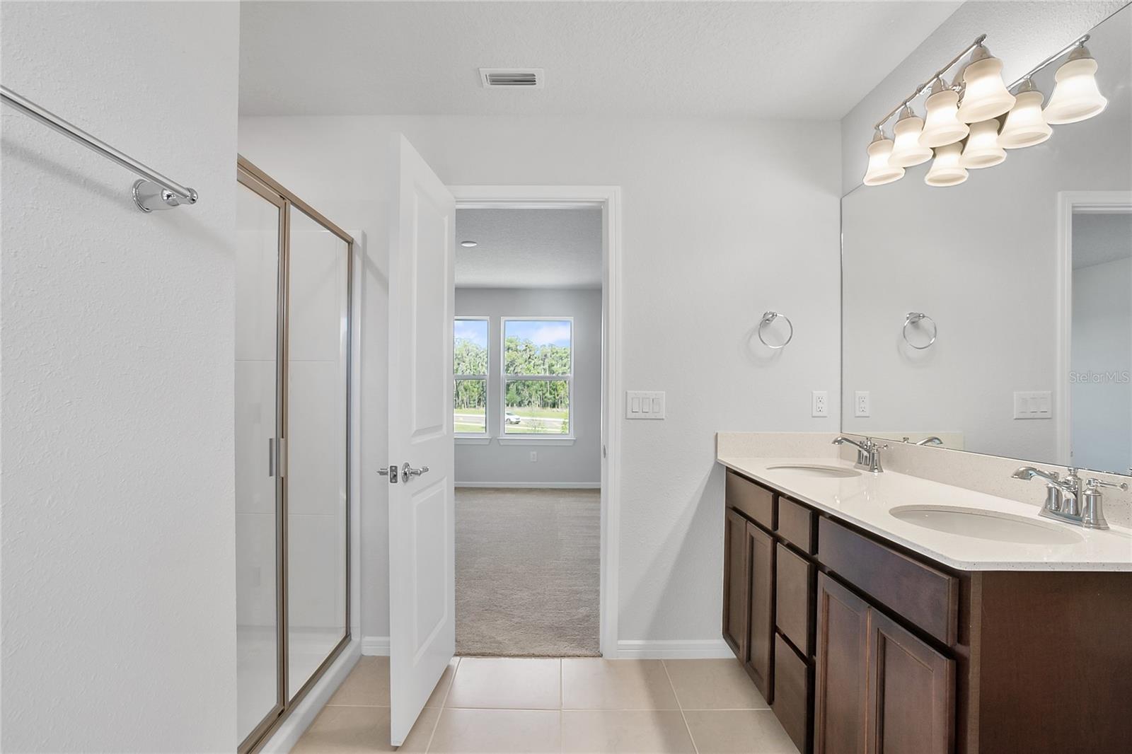 K-BAR RANCH - Residential Lease