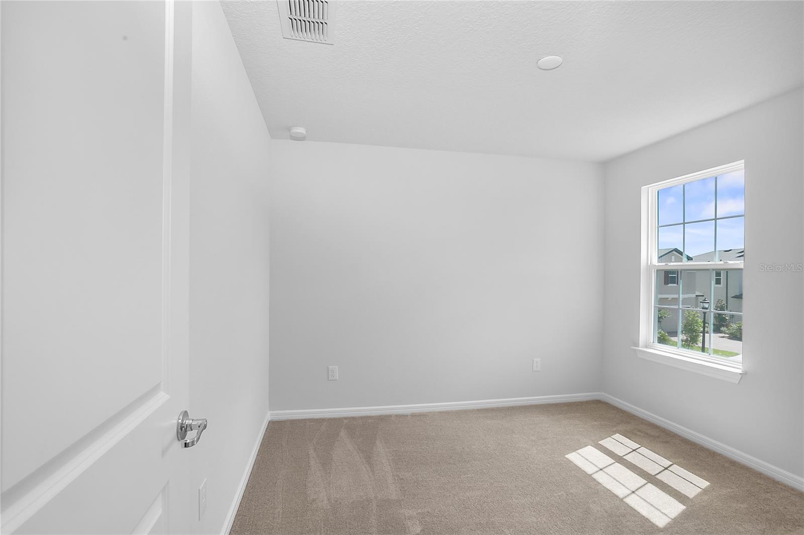 K-BAR RANCH - Residential Lease