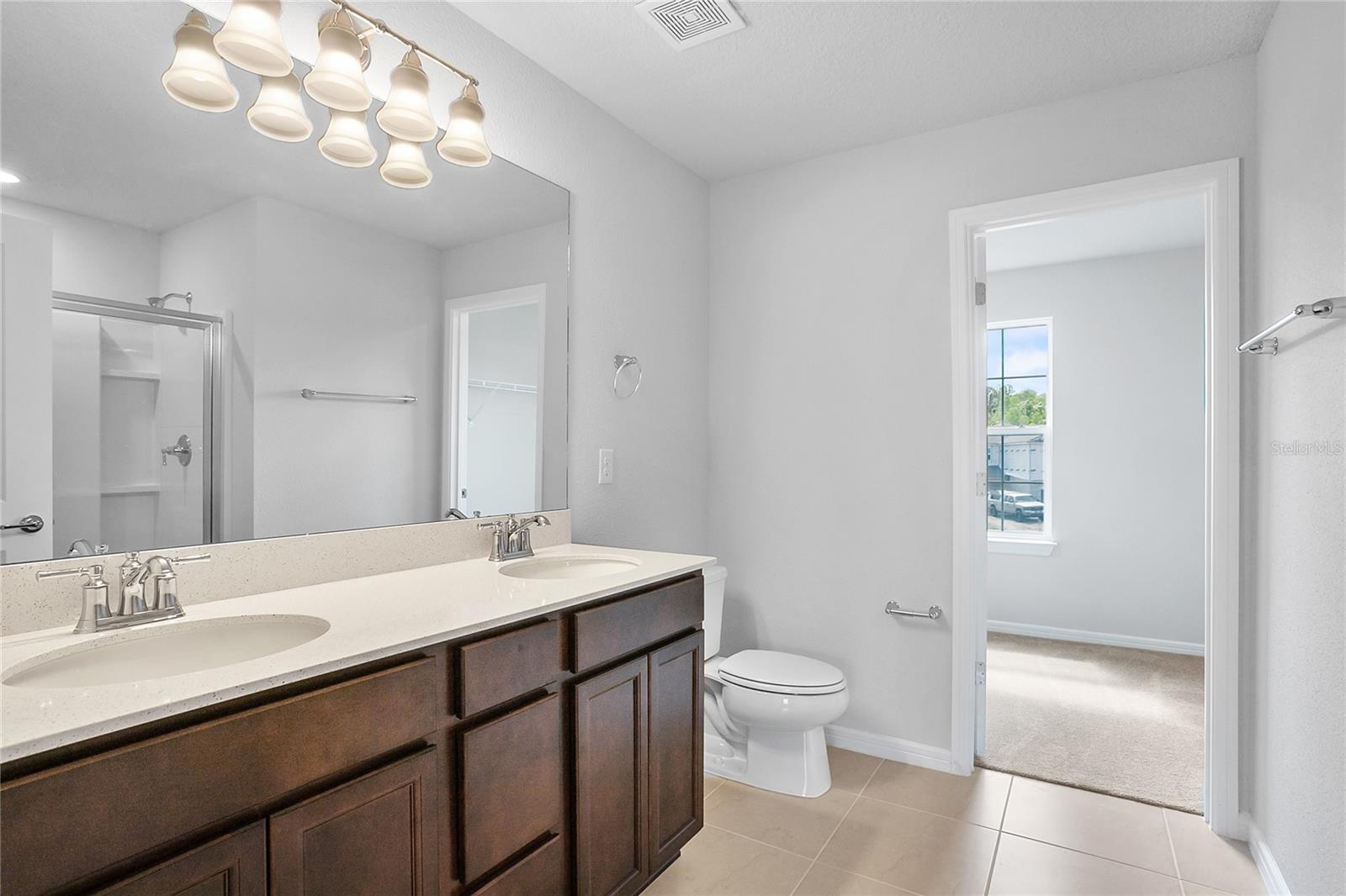 K-BAR RANCH - Residential Lease