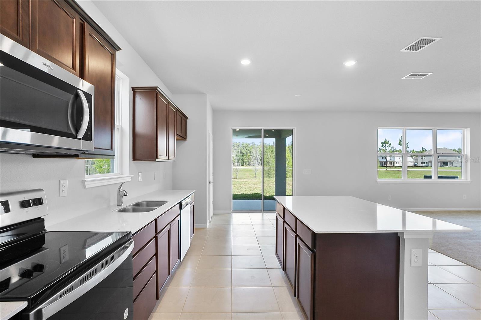 K-BAR RANCH - Residential Lease