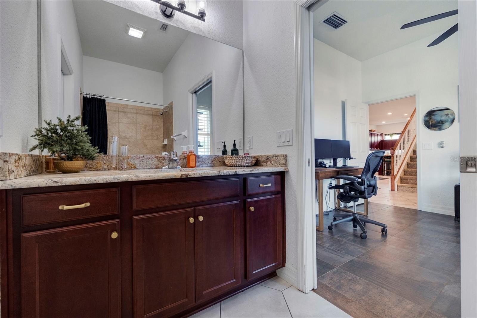 BUNGALOW BAY ESTATES - Residential