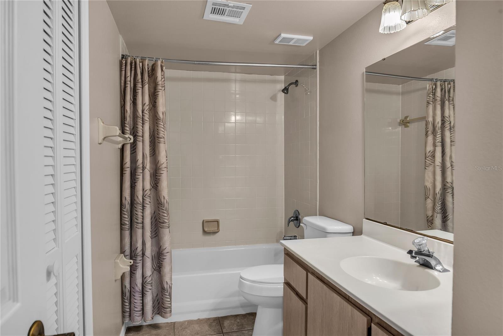 TOWNES OF SOUTHGATE - Residential