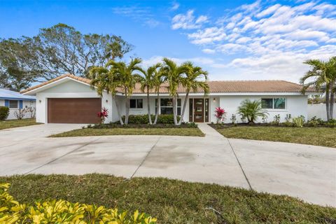 611 DUNDEE LANE HOLMES BEACH FL 34217
