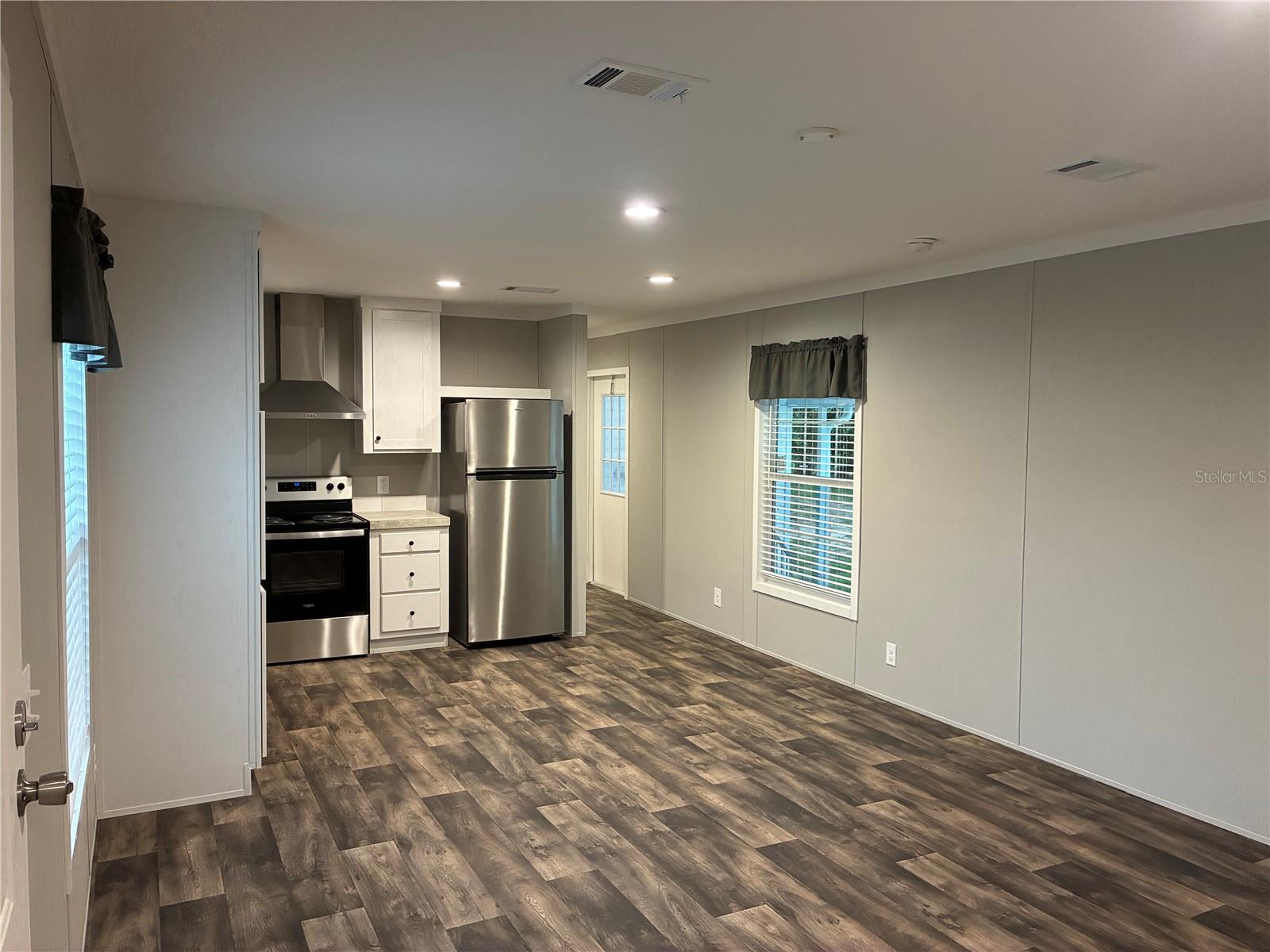263 EDGEWOOD BOULEVARD