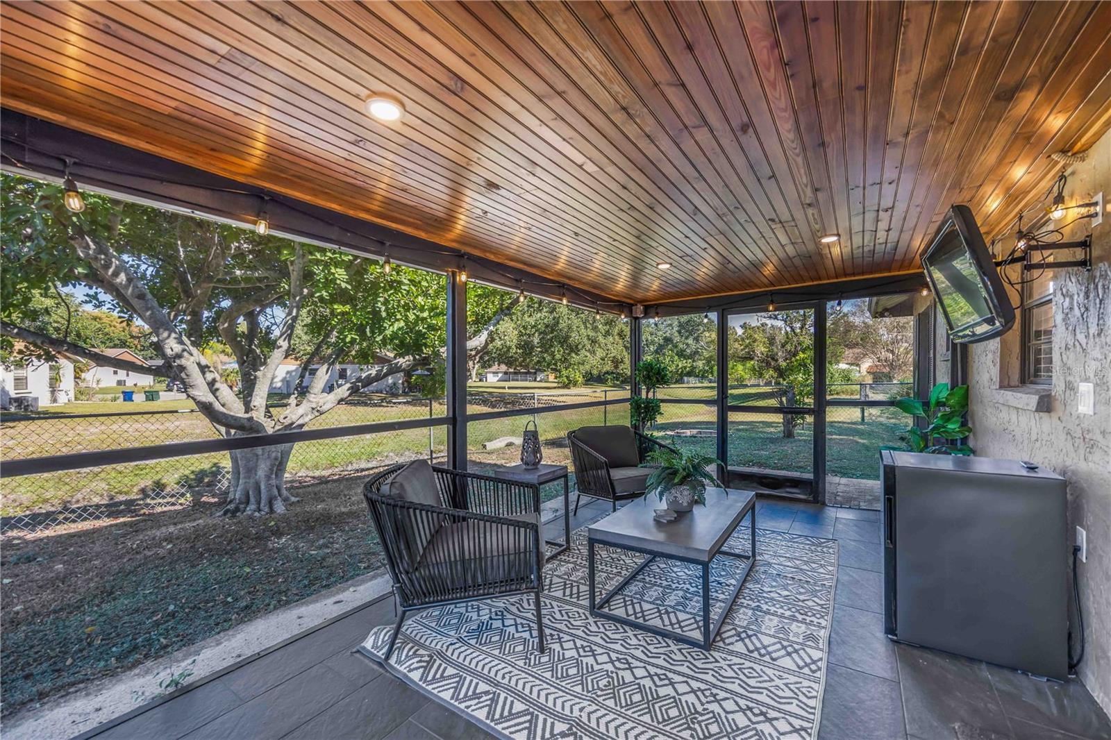 DEER HOLLOW - Residential