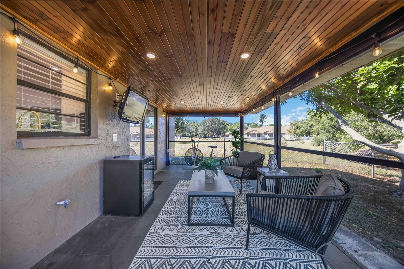 DEER HOLLOW - Residential