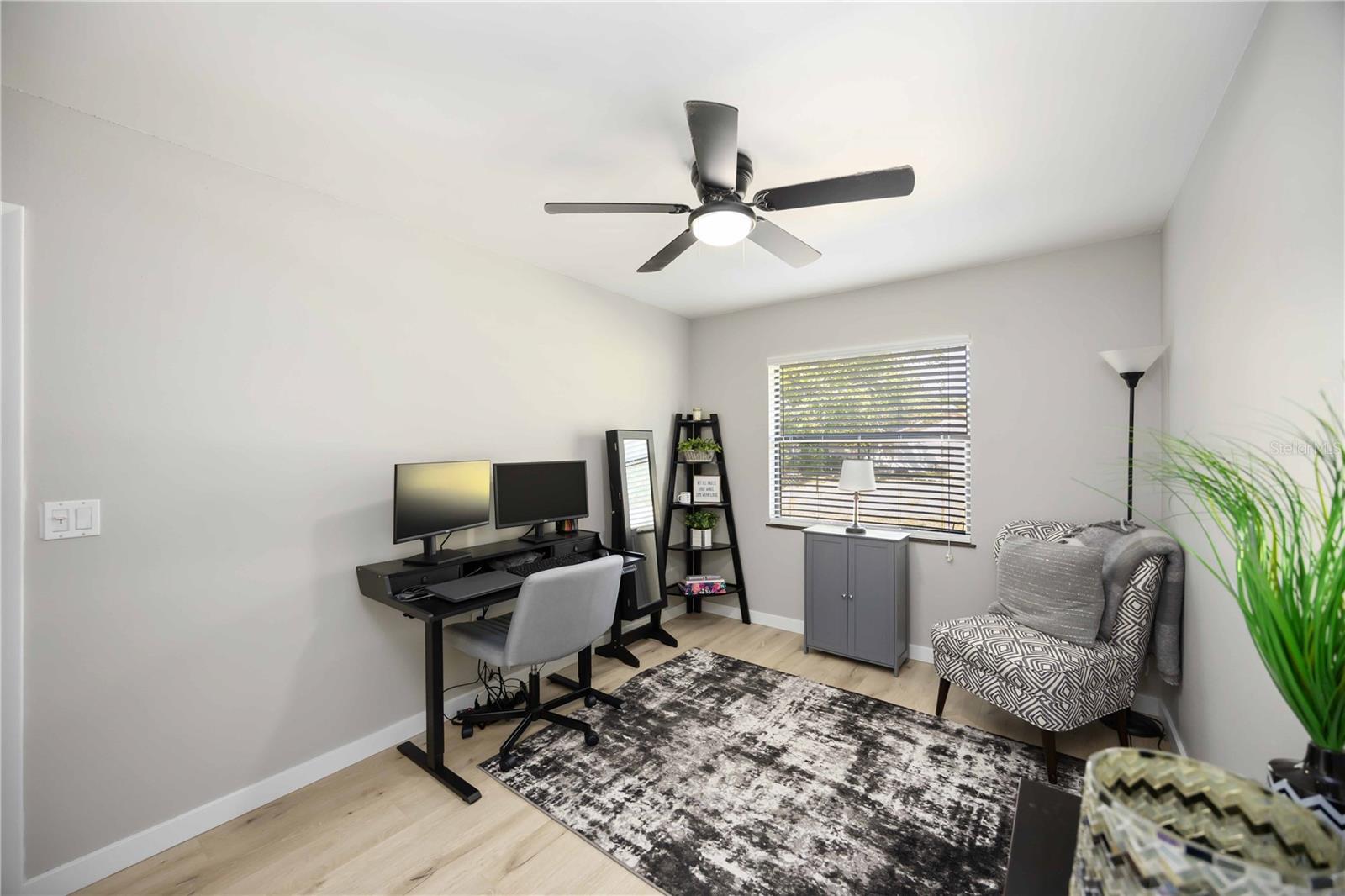 DEER HOLLOW - Residential