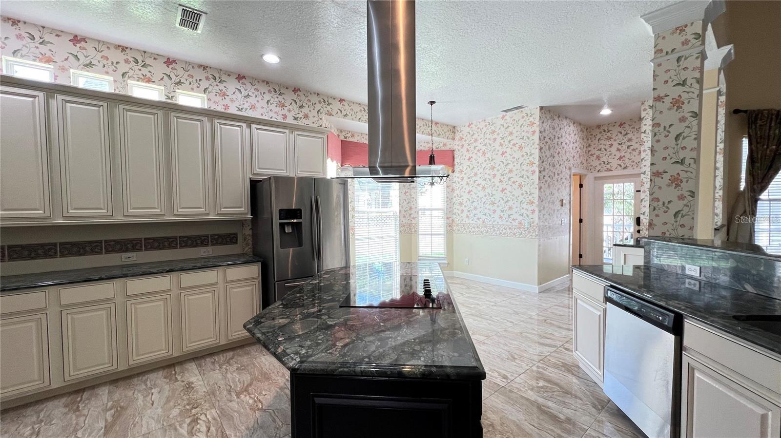 CELEBRATION WEST VILLAGE - Residential Lease