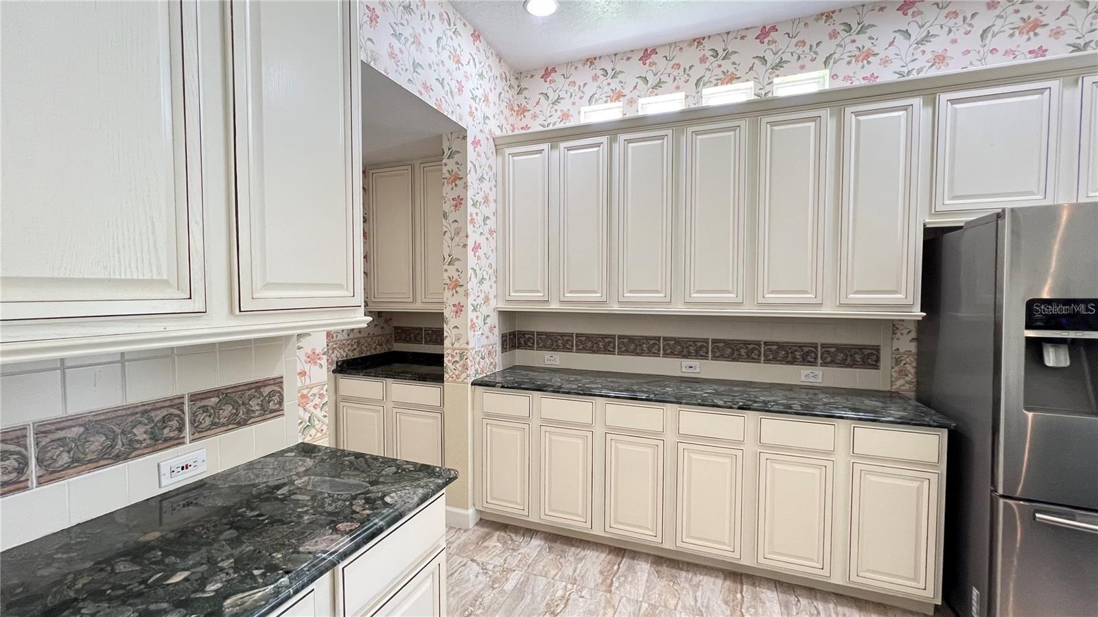 CELEBRATION WEST VILLAGE - Residential Lease