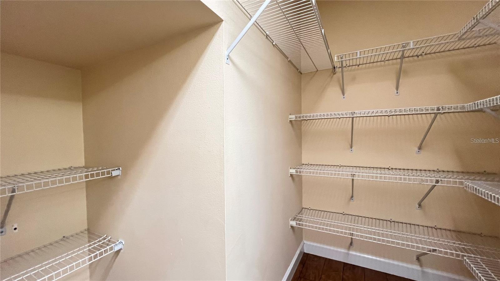 CELEBRATION WEST VILLAGE - Residential Lease