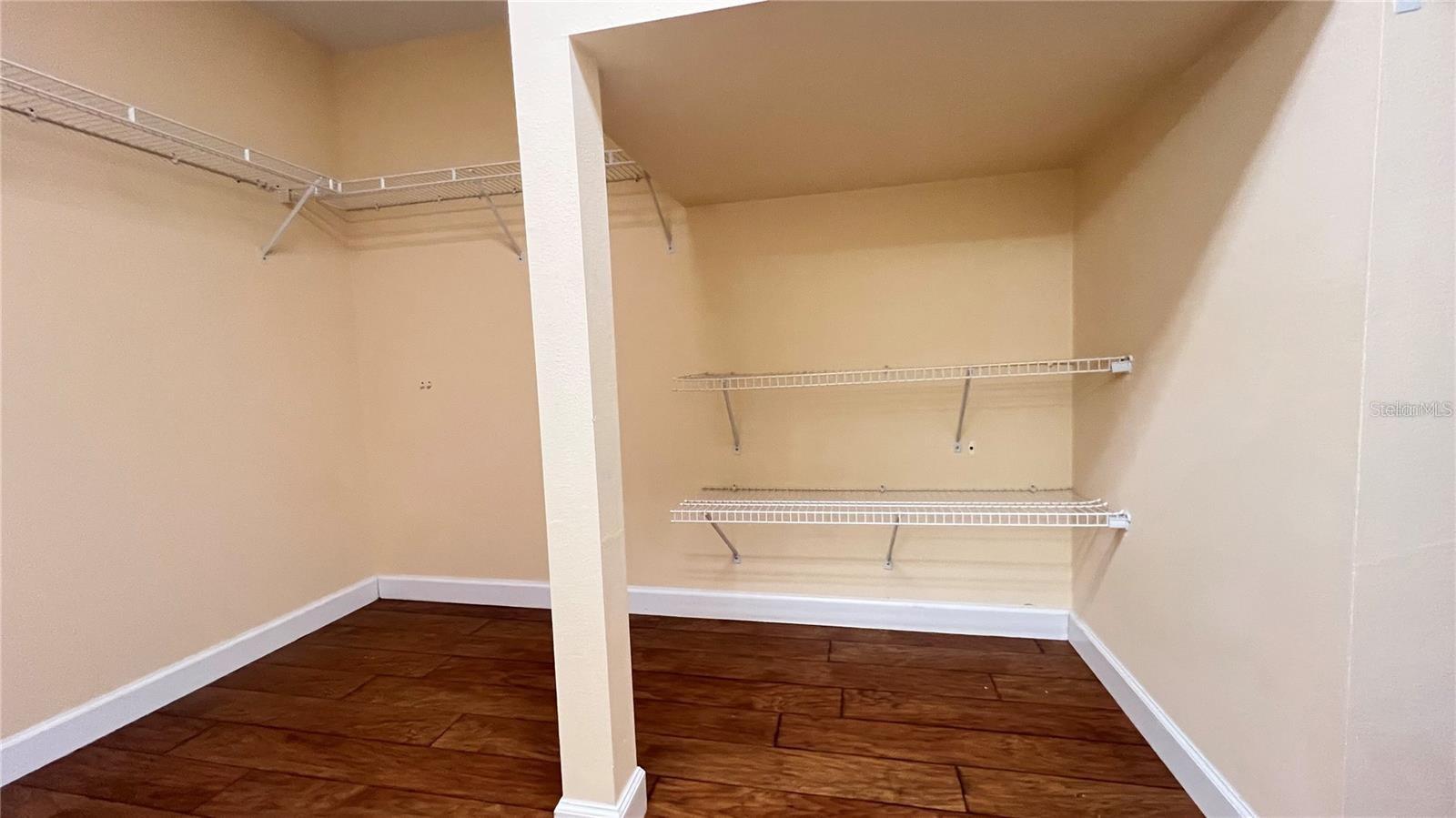 CELEBRATION WEST VILLAGE - Residential Lease