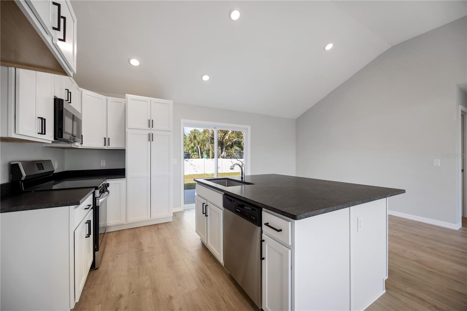 PORT CHARLOTTE SUB 09 - Residential